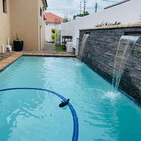 Infinity Bnb Gaborone Exterior photo